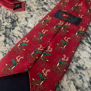 FN Vintage Christmas Tie